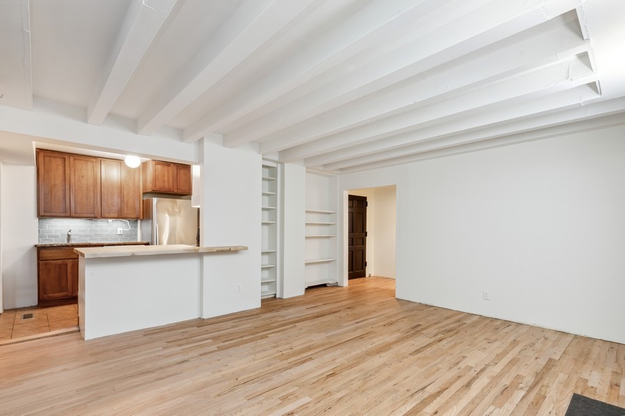 358 State Street Brooklyn, NY 11217 - Photo 3 of 6