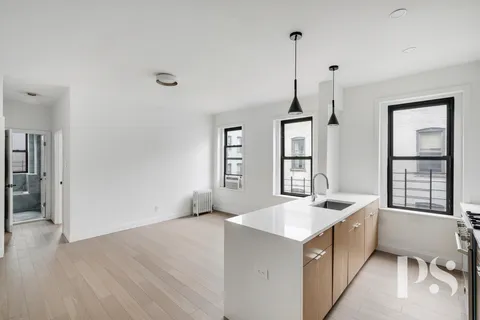 $515,000 | 24-51 38th Street, Unit D1 | Astoria