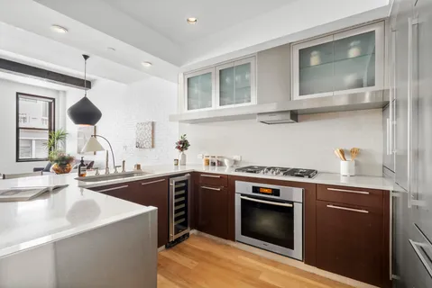 $1,749,000 | 76 Madison Avenue, Unit 8B | NoMad