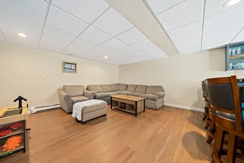 Contact Agent | 89 Sunset Way, Pembroke, MA 02359