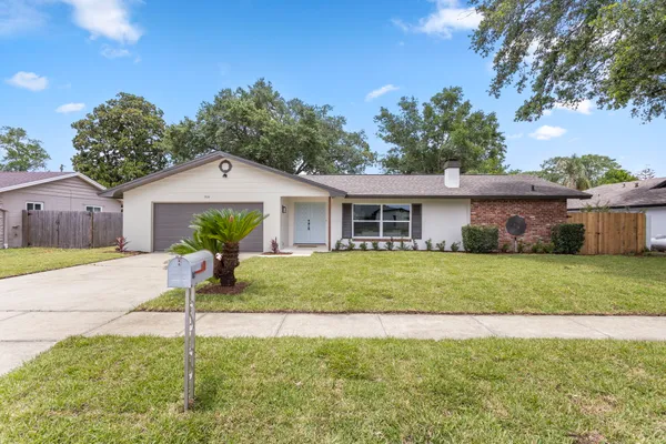 $515,000 | 305 Robin Hill Drive, Altamonte Springs, FL 32701