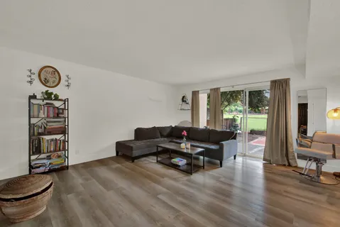 $578,000 | 3161 Valley Green Lane, Napa, CA 94558