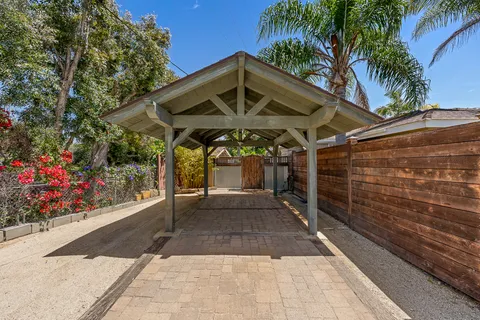 $2,995,000 | 808 Palaro Drive, Encinitas, CA 92024