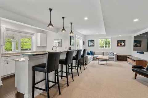 $2,650,000 | 17 Walnut Hill Lane, Cohasset, MA 02025