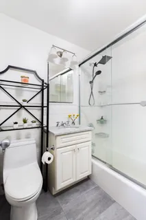 $680,000 | 245 East 25th Street, Unit 19L | Kips Bay