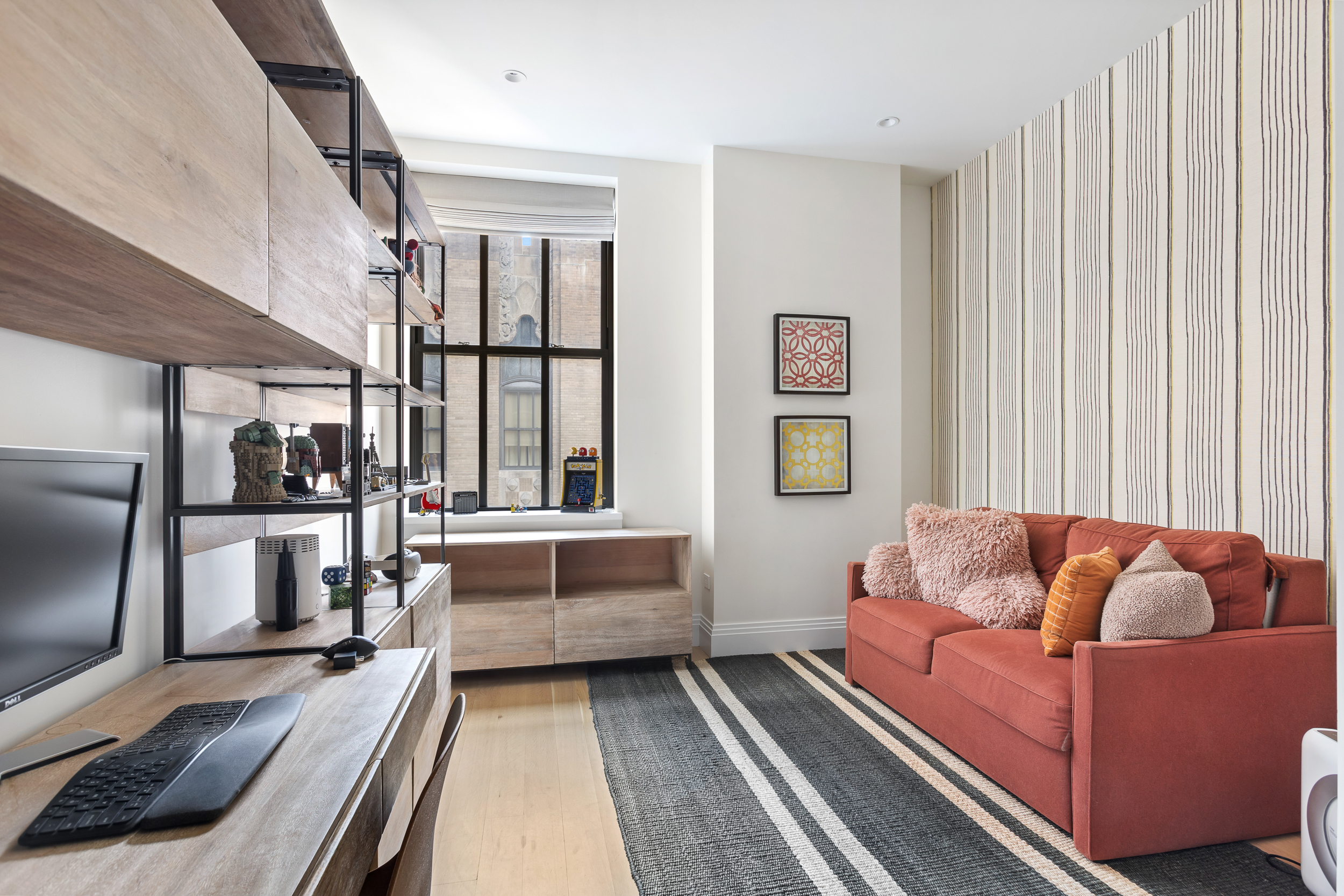 100 Barclay Street, Unit 17A Manhattan, NY 10007 - Photo 13 of 24 a living room with furniture and a window