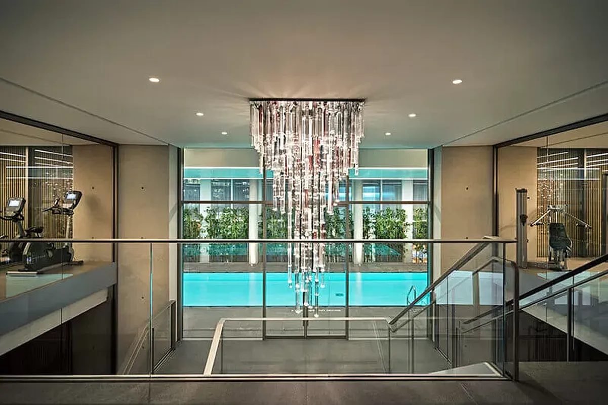 100 East 53rd Street, Unit 40A Manhattan, NY 10022 - Photo 14 of 20 a view of a living room