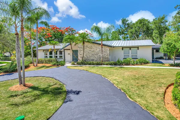 $1,799,000 | 6952 Southwest 149th Terrace, Palmetto Bay, FL 33158