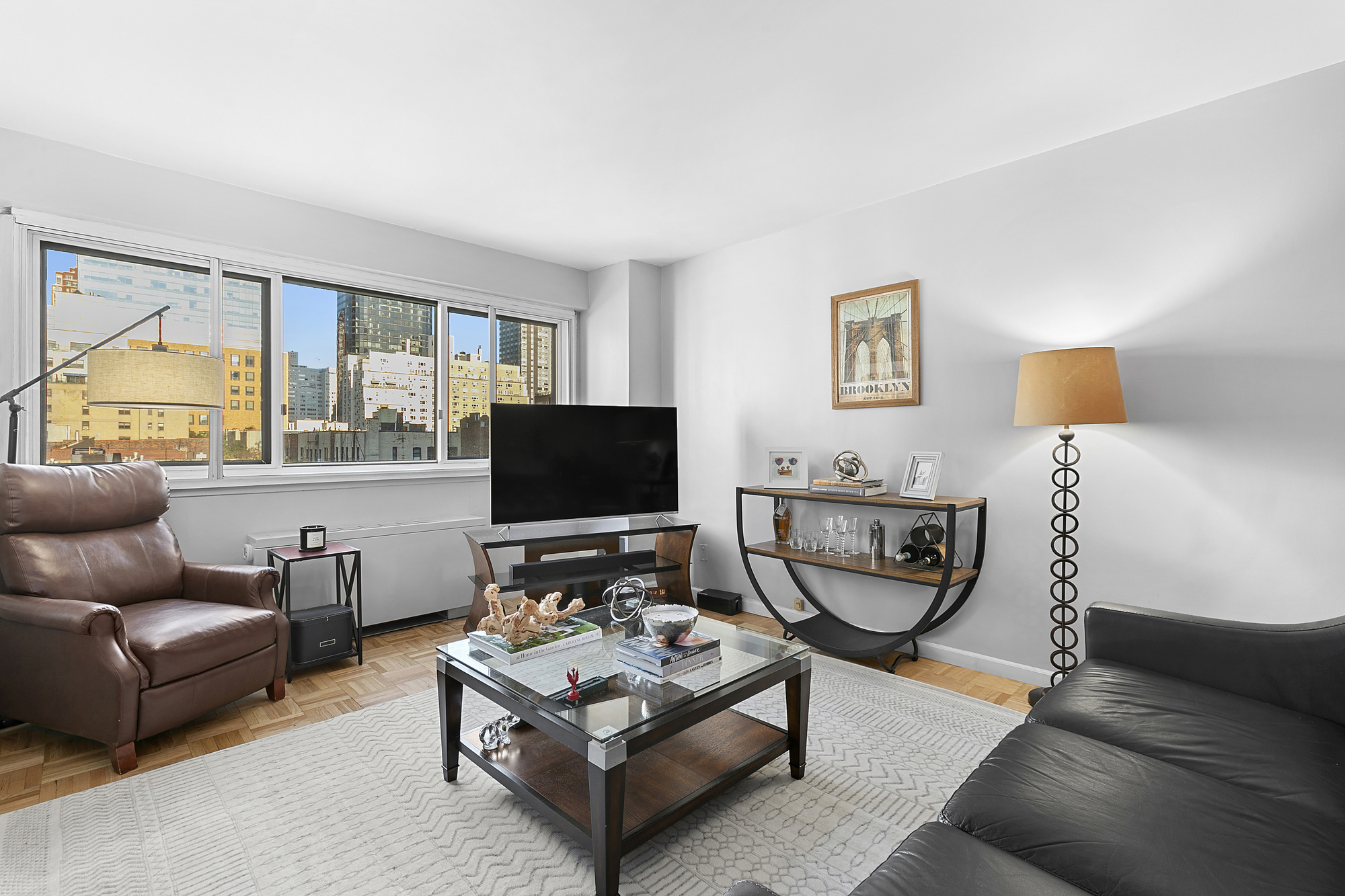401 East 65th St Unit 8E  