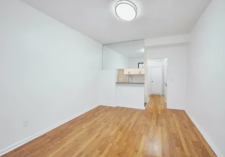 $3,500 | 405 East 82nd Street, Unit 1B | Upper East Side