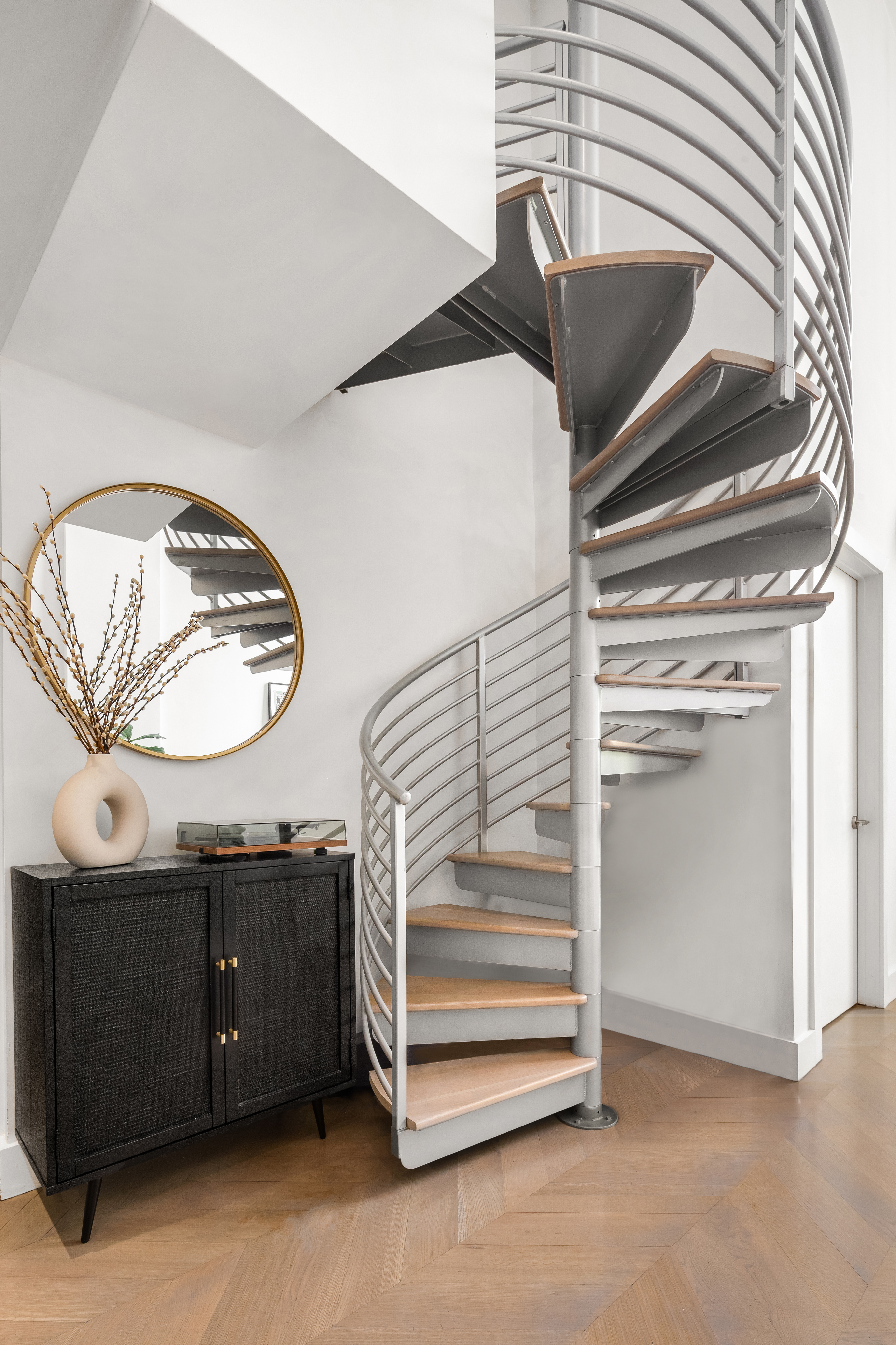 131 West 122nd Street, Unit 4B Manhattan, NY 10027 - Photo 1 of 15