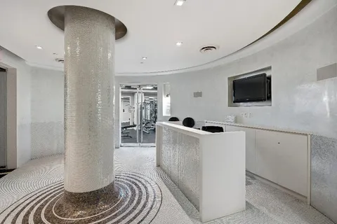 $2,050,000 | 111 Fulton Street, Unit 824 | Financial District