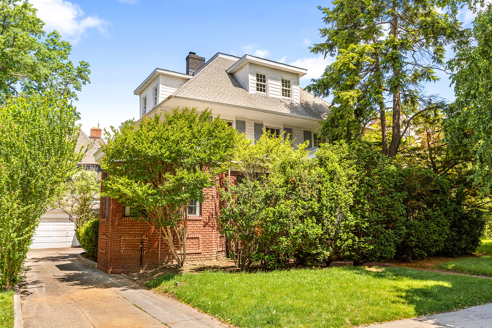 1815 Ditmas Avenue Brooklyn, NY 11226 - Photo 2 of 26 Gallery Image 2