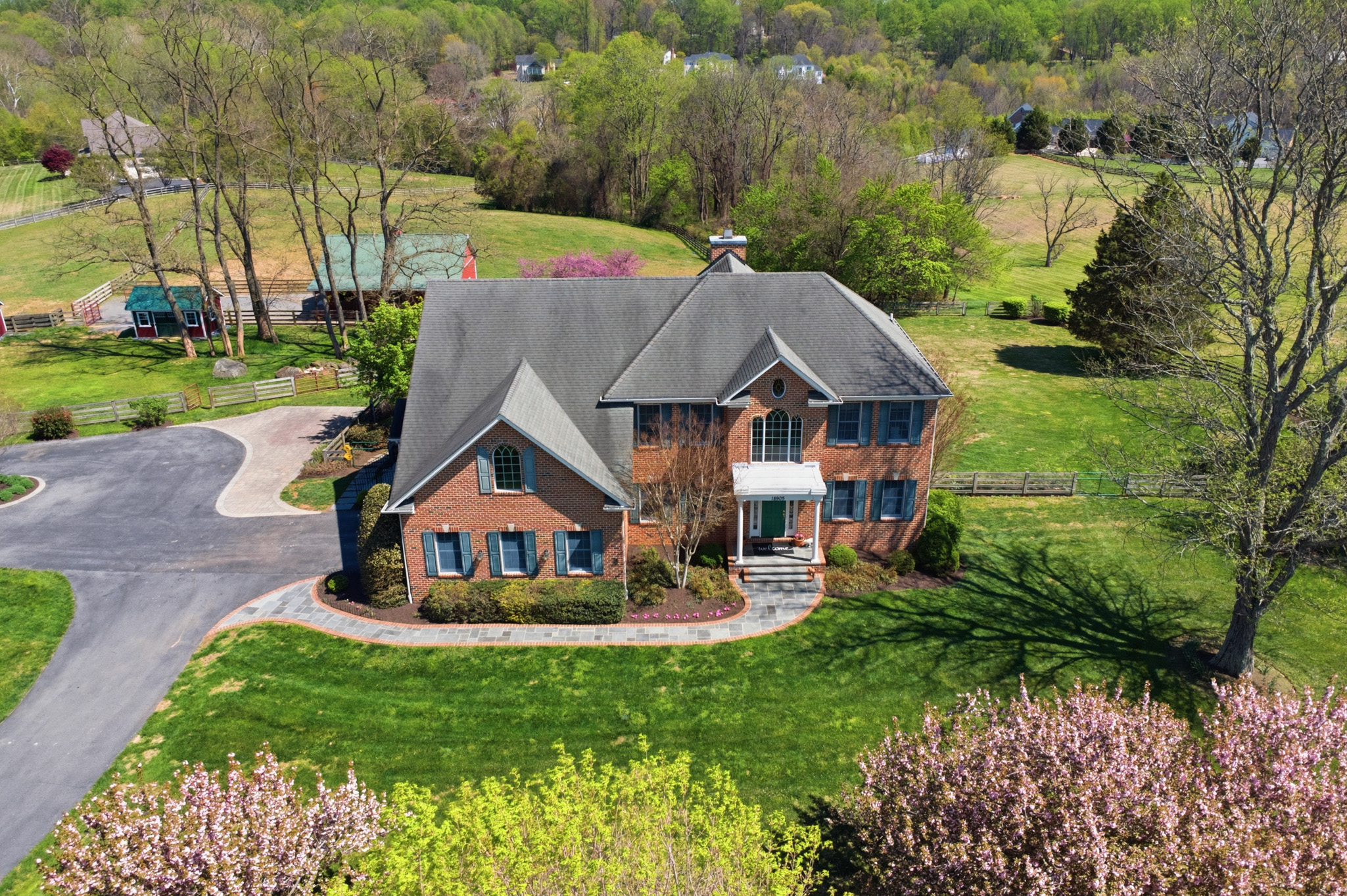 18905 Celebrity Lane Sandy Spring, MD 20860 - Photo 6 of 48