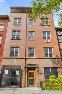 $2,500,000 | 21 Douglass Street, Unit 2 | Cobble Hill