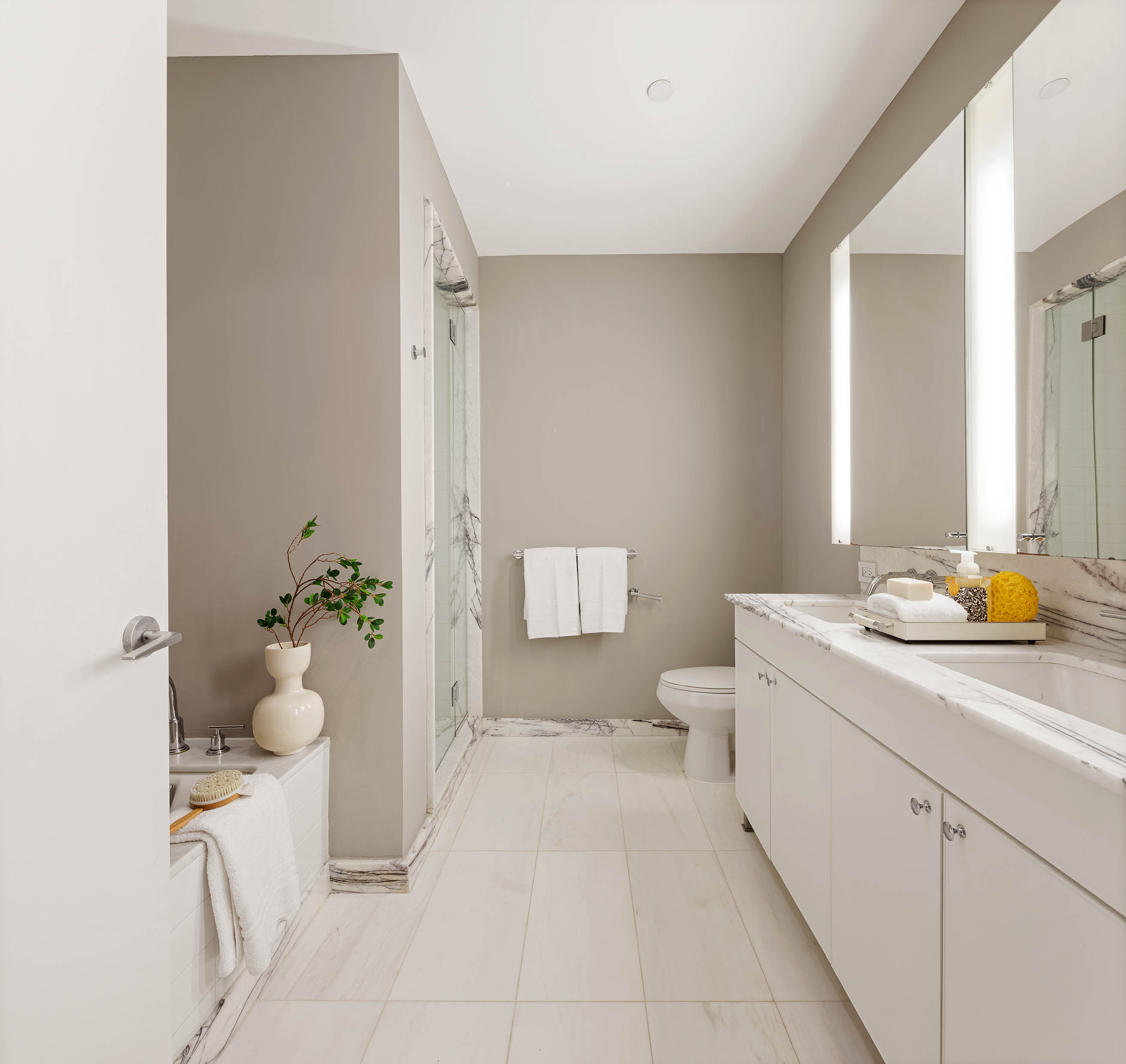 520 West 19th Street, Unit 6A Manhattan, NY 10011 - Photo 10 of 15