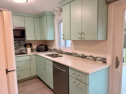 $349,000 | 16 Castlerock Drive, Unit 16B, Charlestown, RI 02813