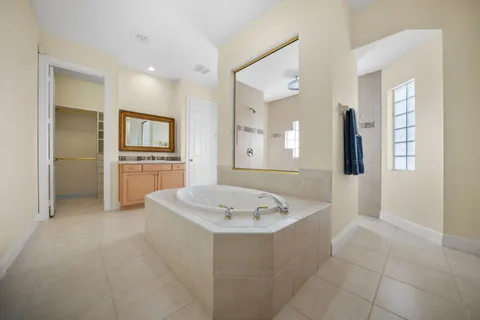 $1,125,000 | 8919 Lely Island Circle, Naples, FL 34113