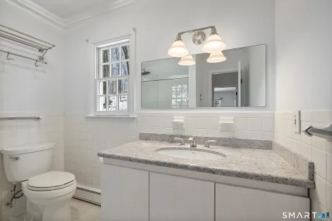 $895,000 | 39 McIntosh Road, Stamford, CT 06903