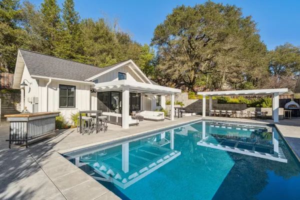 $4,800,000 | 519 Reed Court, Healdsburg, CA 95448