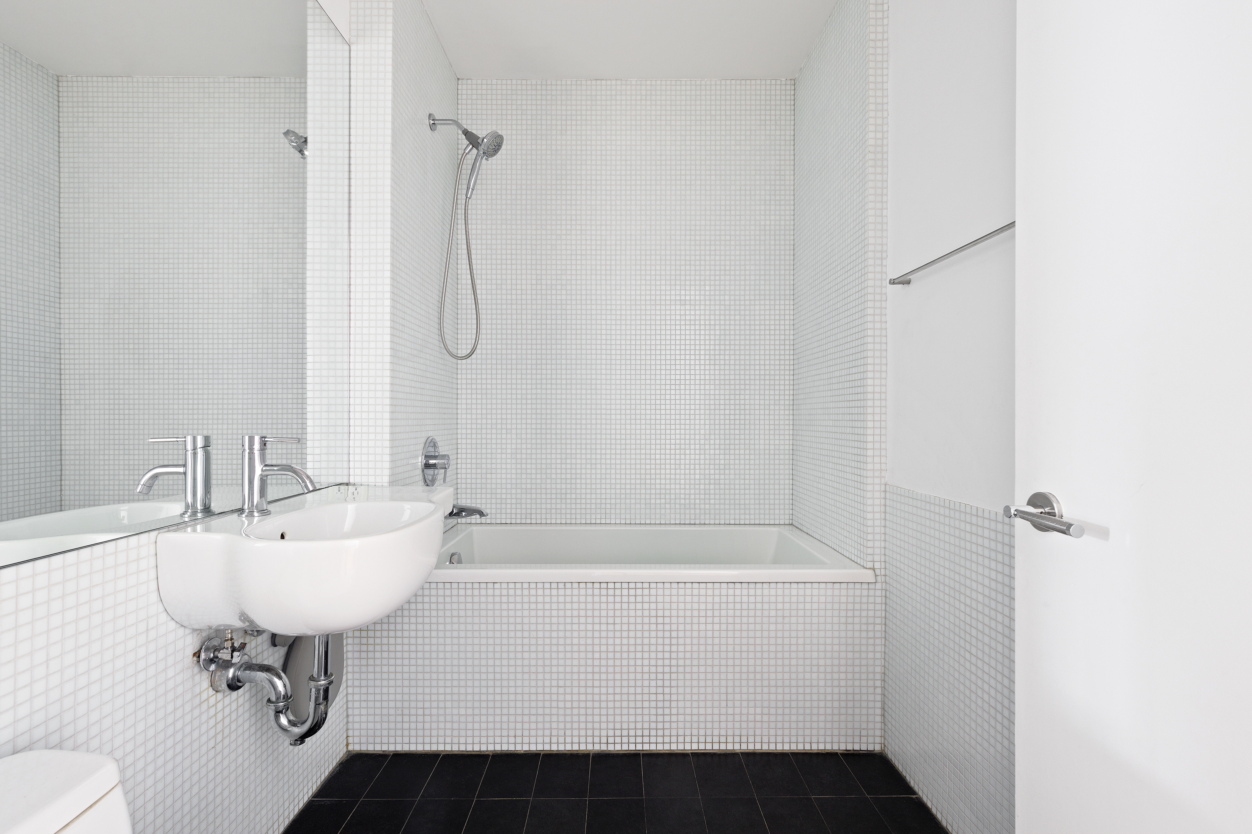 105 Norfolk Street, Unit 11B Manhattan, NY 10002 - Photo 10 of 13