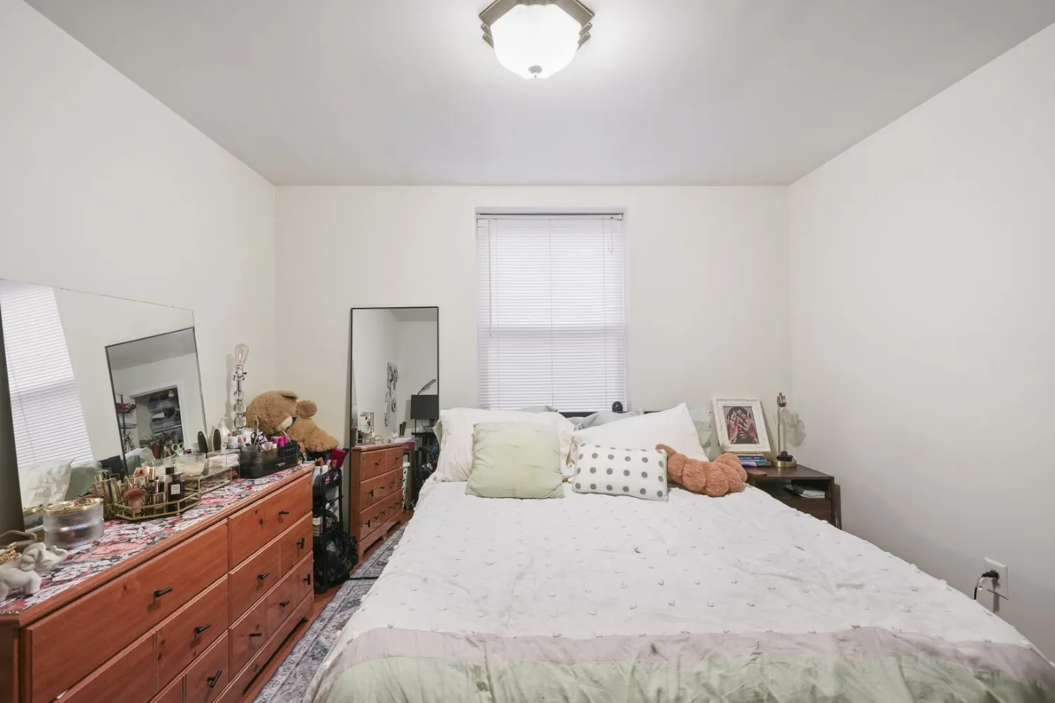 $7,135,000 | Apartment Portfolio, Philadelphia, PA 19144