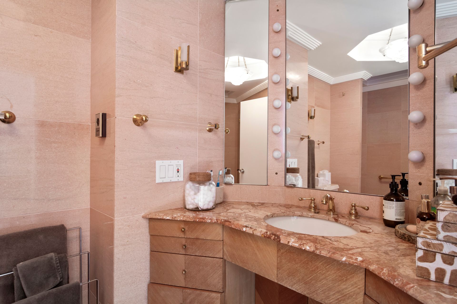 45 East 72nd Street, Unit PHB Manhattan, NY 10021 - Photo 18 of 29