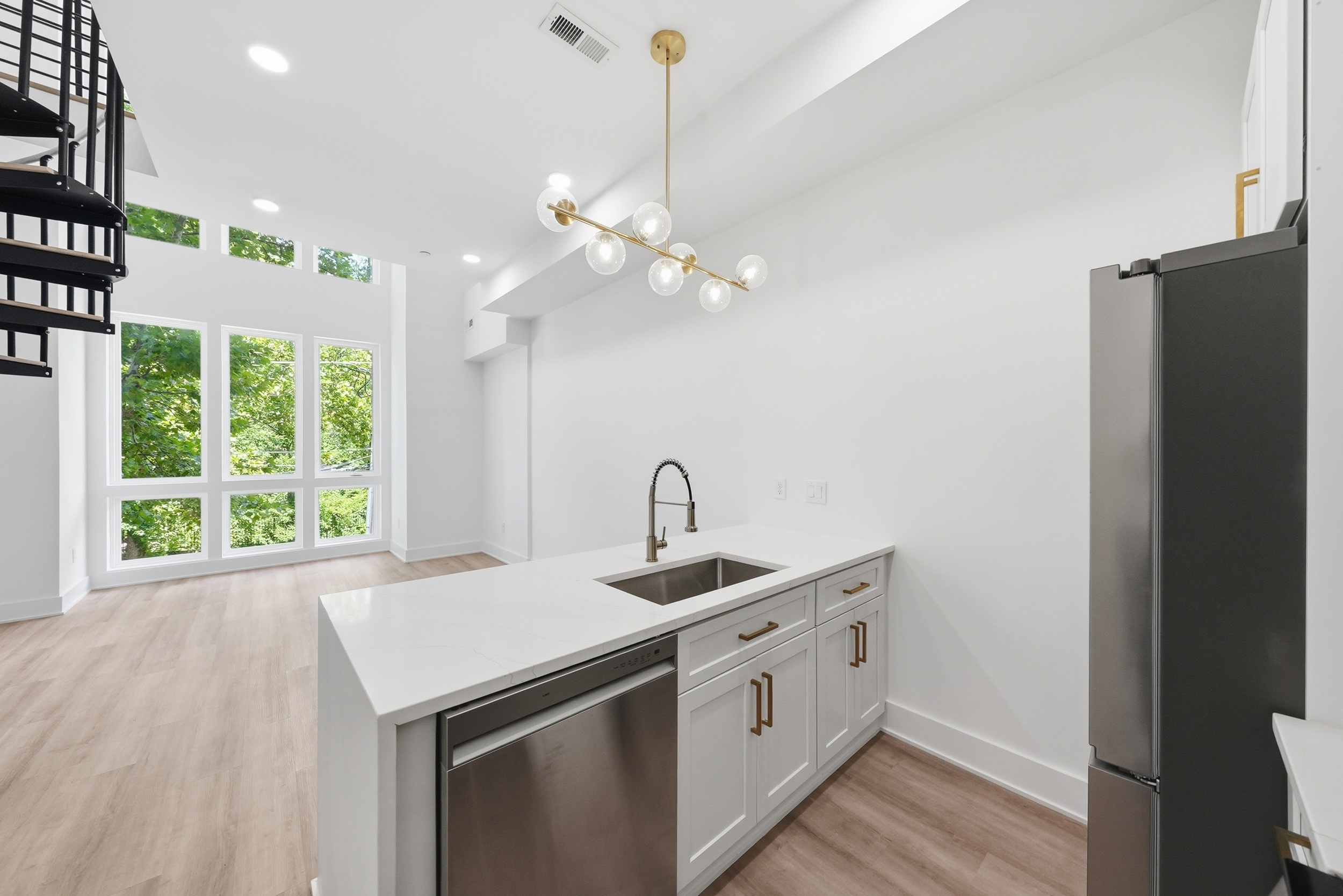 2105 M Street Northeast, Unit 7 Washington, DC 20002 - Photo 14 of 35 Gallery Image 14