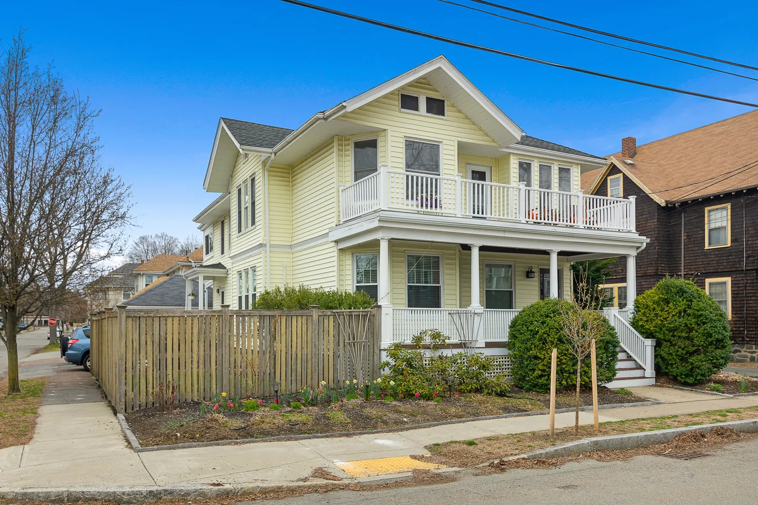 $799,000 | 62 Everett Street, Unit 2, Arlington, MA 02474