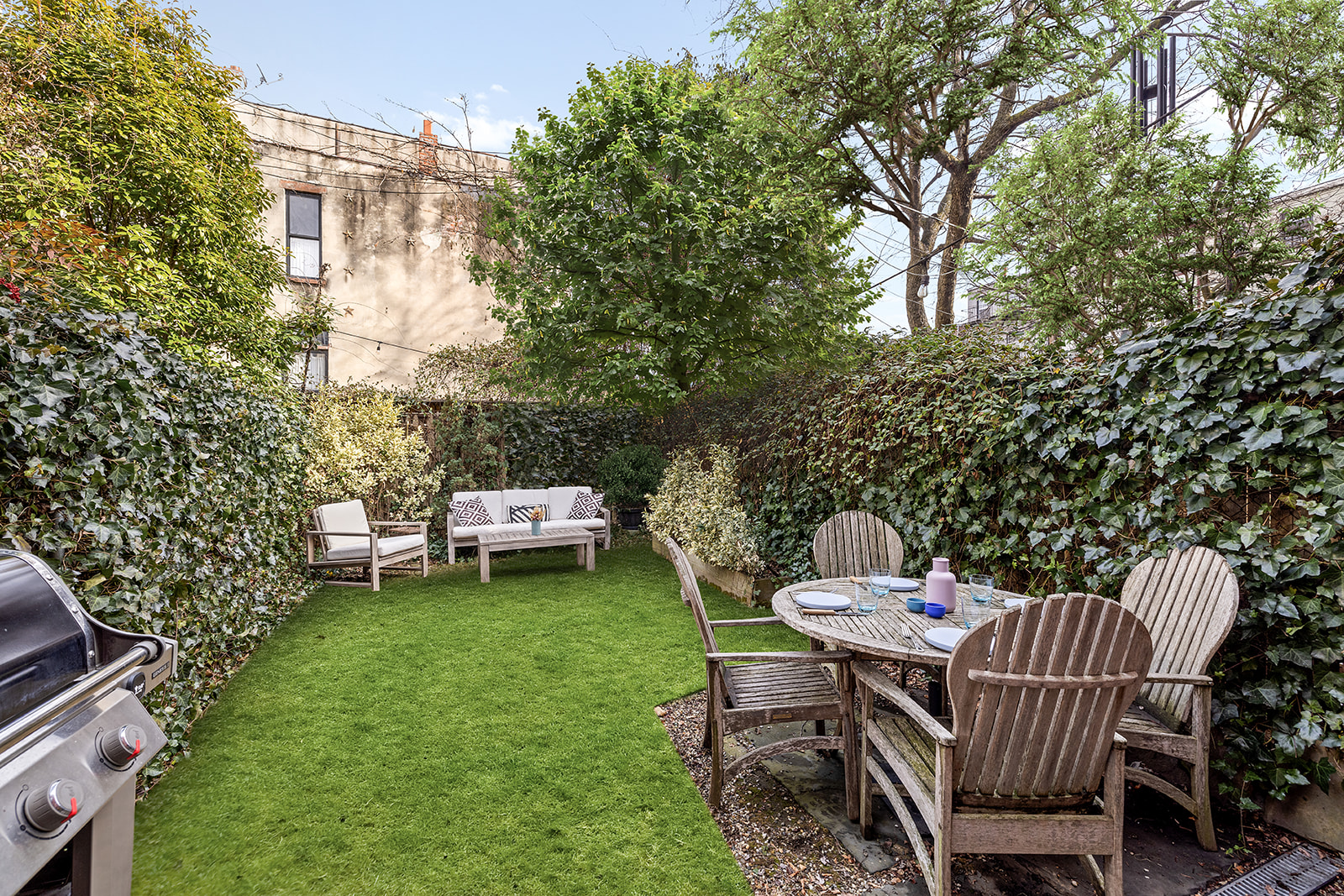 331 A Stuyvesant Avenue Brooklyn, NY 11233 - Photo 9 of 21 a view of a chairs and table in the patio