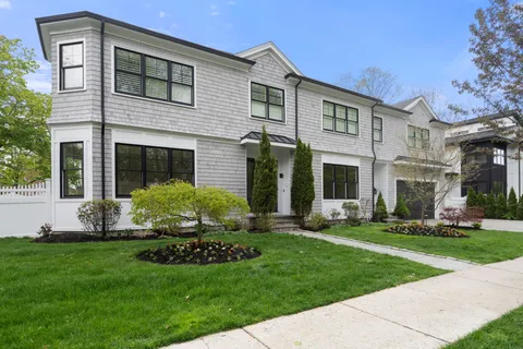 Contact Agent | 10 Spiers Road, Newton, MA 02459