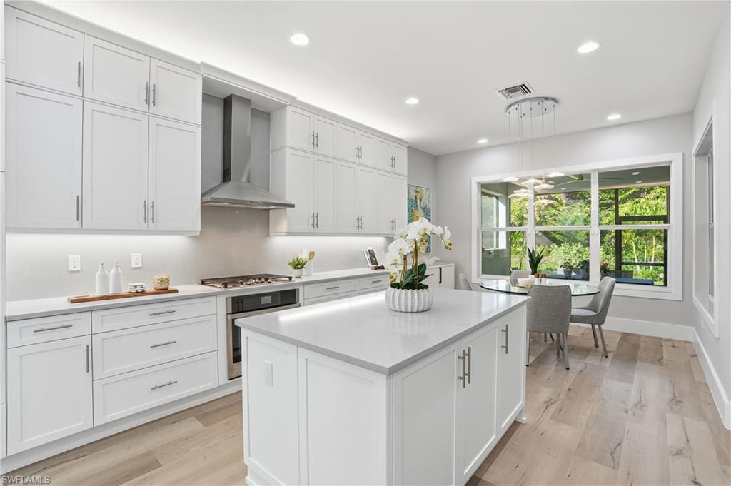 12021 Azalea Way Naples, FL 34120 - Photo 18 of 50