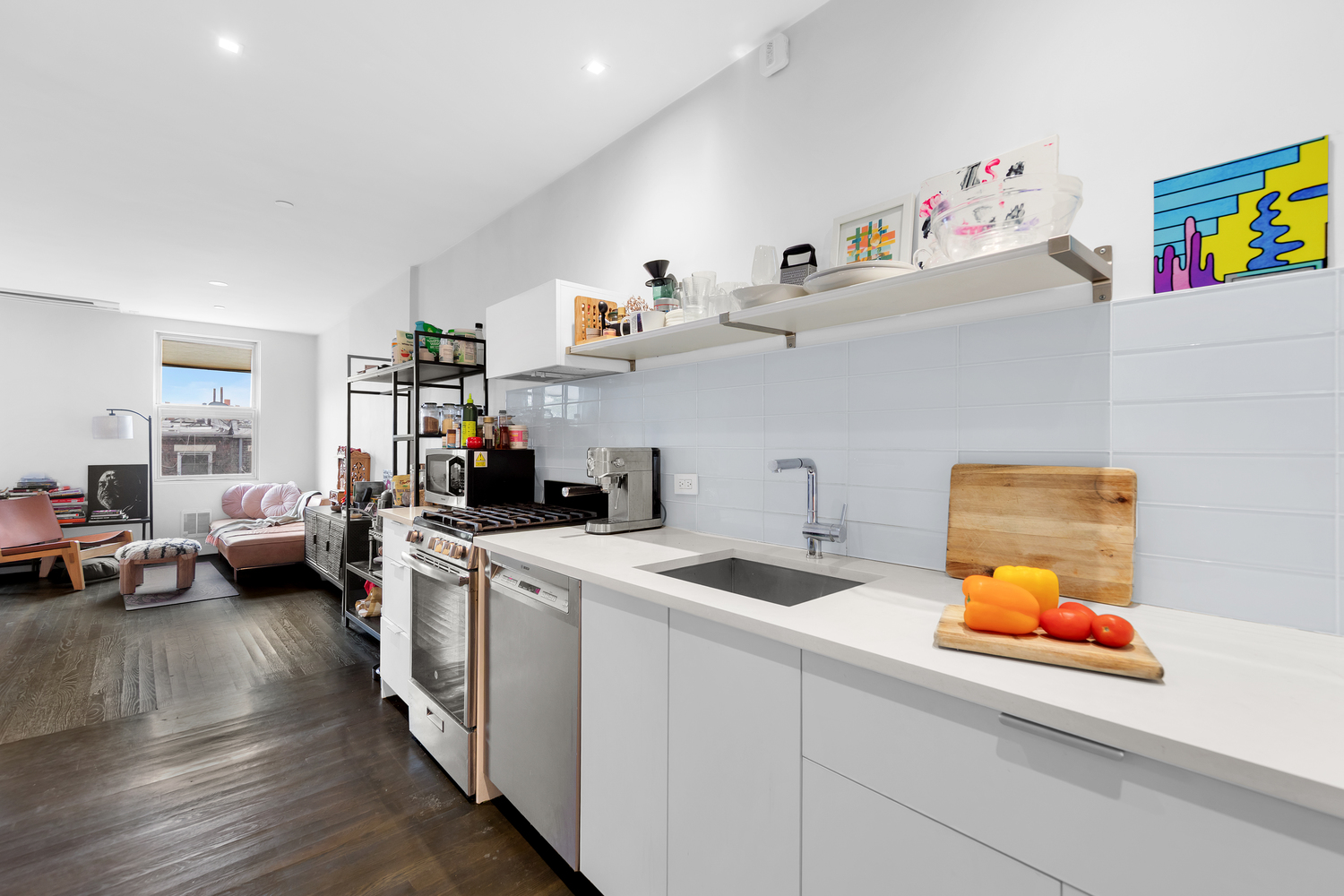 352 West 123rd Street, Unit 4 Manhattan, NY 10027 - Photo 2 of 6