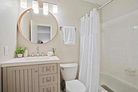 $449,900 | 4014 Sparrow House Lane, Burtonsville, MD 20866