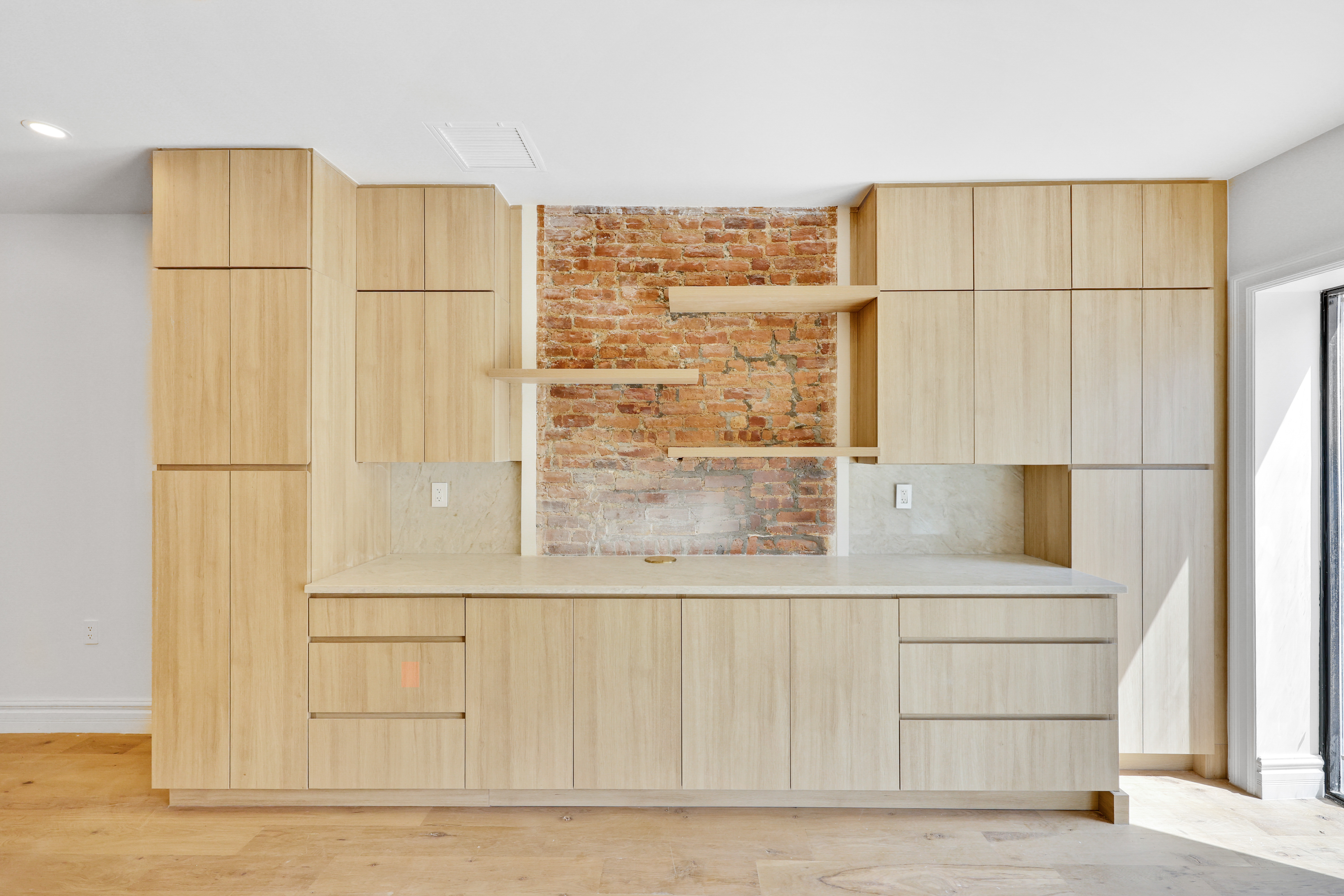84 Pilling Street, Unit 2 Brooklyn, NY 11207 - Photo 4 of 23