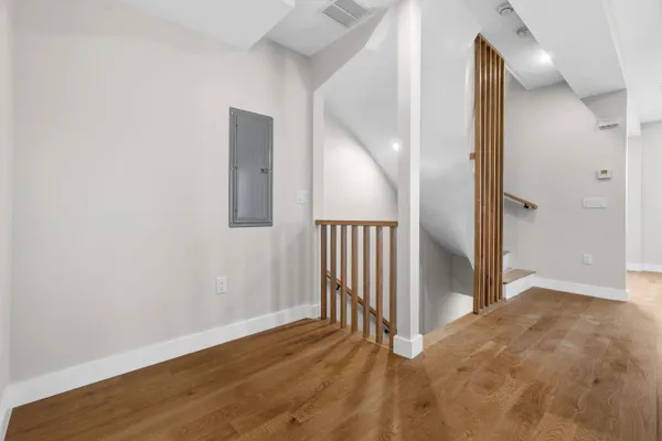 $1,025,000 | 16 Yale Terrace, Unit 2, Jamaica Plain, MA 02130