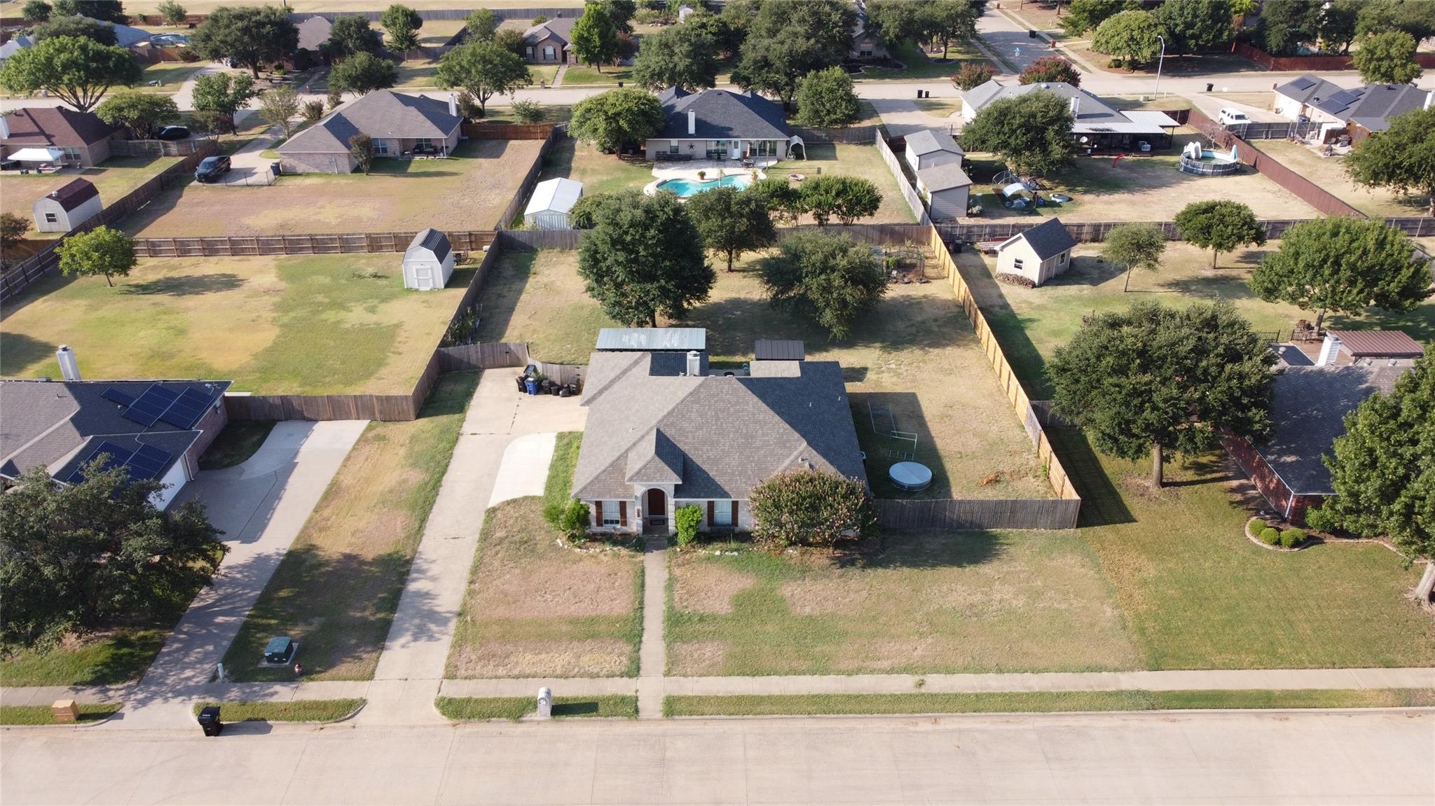 4231 Spg Gdn Road Midlothian, TX 76065 - Photo 2 of 8 Gallery Image 2