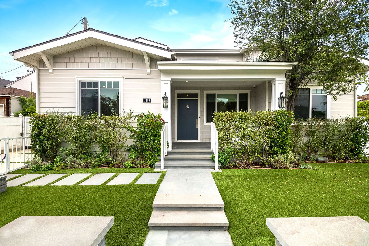 a front view of house with yard