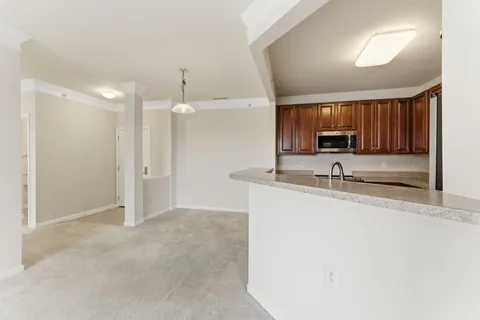 $277,854 | 14241 Kings Crossing Boulevard, Unit 411, Boyds, MD 20841