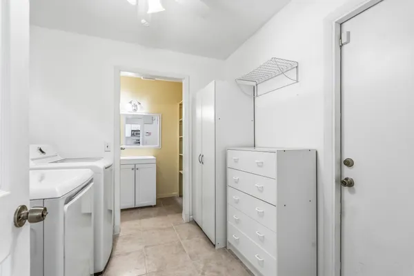 $460,000 | 1202 Southeast Madison Avenue, Stuart, FL 34996