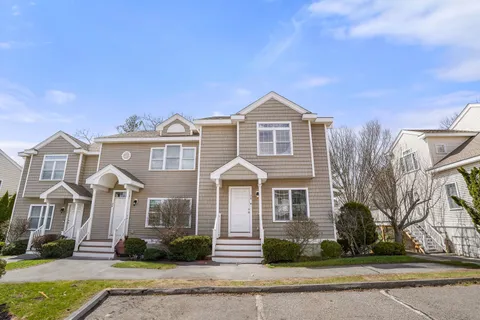 $625,000 | 30 Turtle Brook Road, Unit 30, Canton, MA 02021