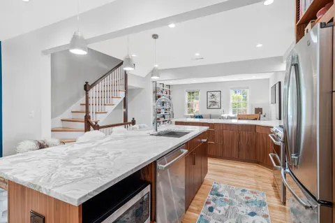 $1,100,000 | 500 H Street Southwest, Washington, DC 20024