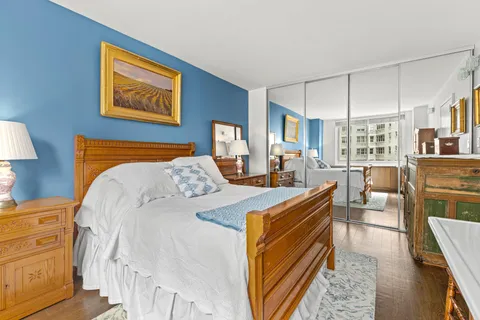 $715,000 | 2025 Broadway, Unit 5K | Upper West Side