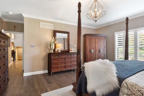 $1,995,000 | 13352 Weston Park Drive, St. Louis, MO 63131