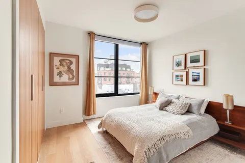 $990,000 | 264 Webster Avenue, Unit 601 | Kensington