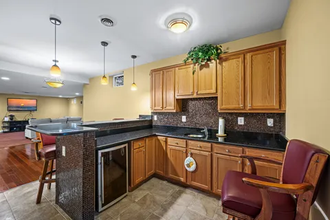$1,500,000 | Bluegrass Way, Gambrills, MD 21054