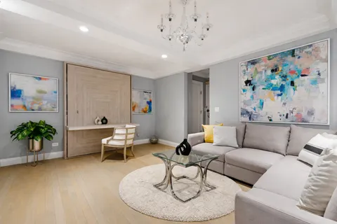 $545,000 | 220 East 73rd Street | Lenox Hill