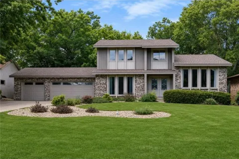 $499,000 | 3170 12th Street Northwest, New Brighton, MN 55112