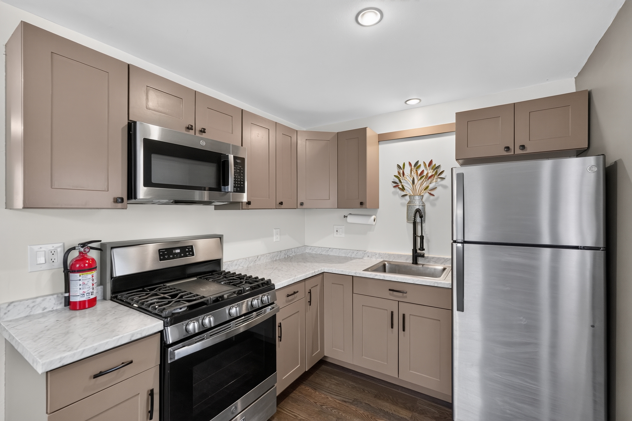 32 Stanford Road Cherry Hill, NJ 08034 - Photo 14 of 27 Gallery Image 14