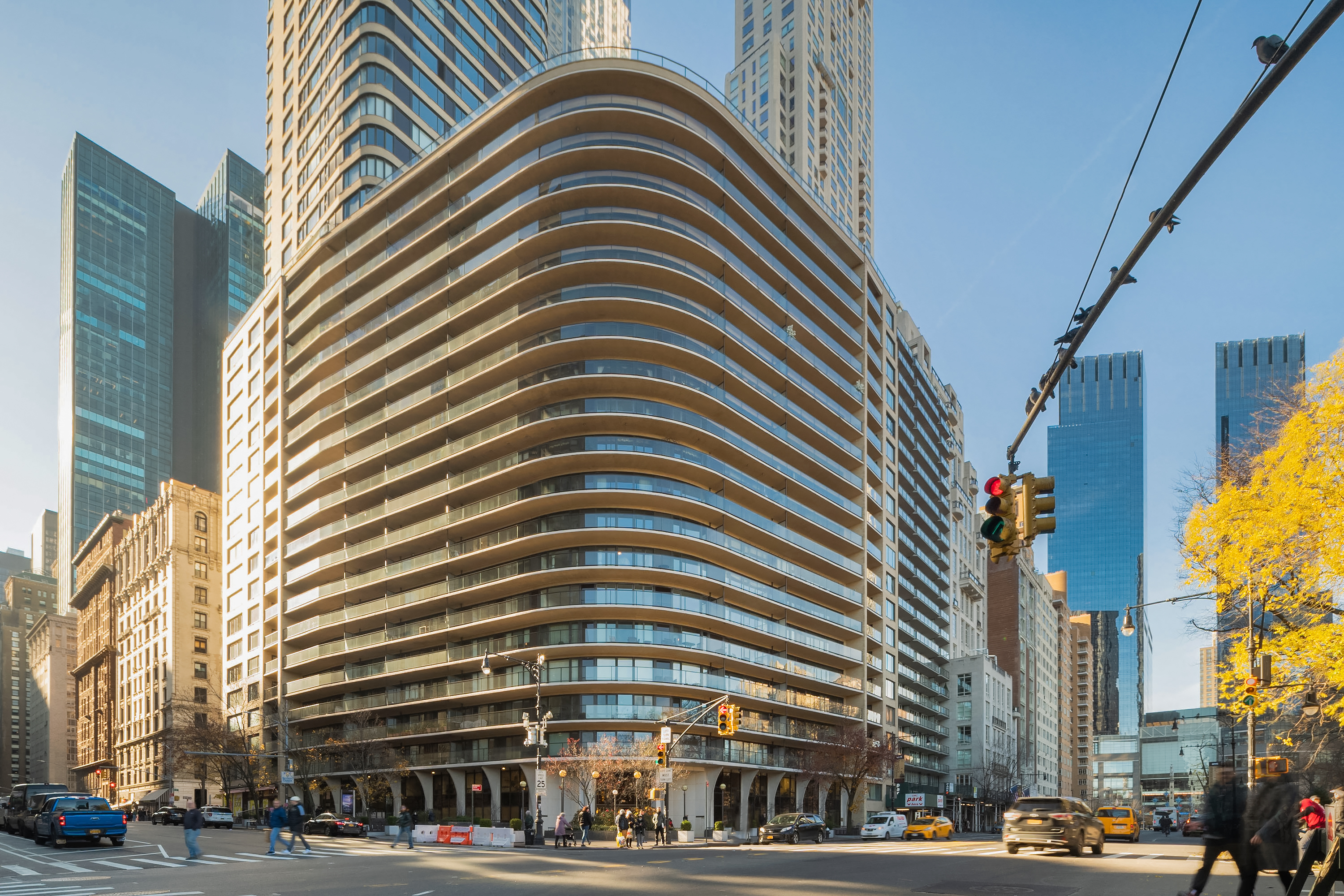 200 Central Park South, Unit 6K Manhattan, NY 10019 - Photo 5 of 8